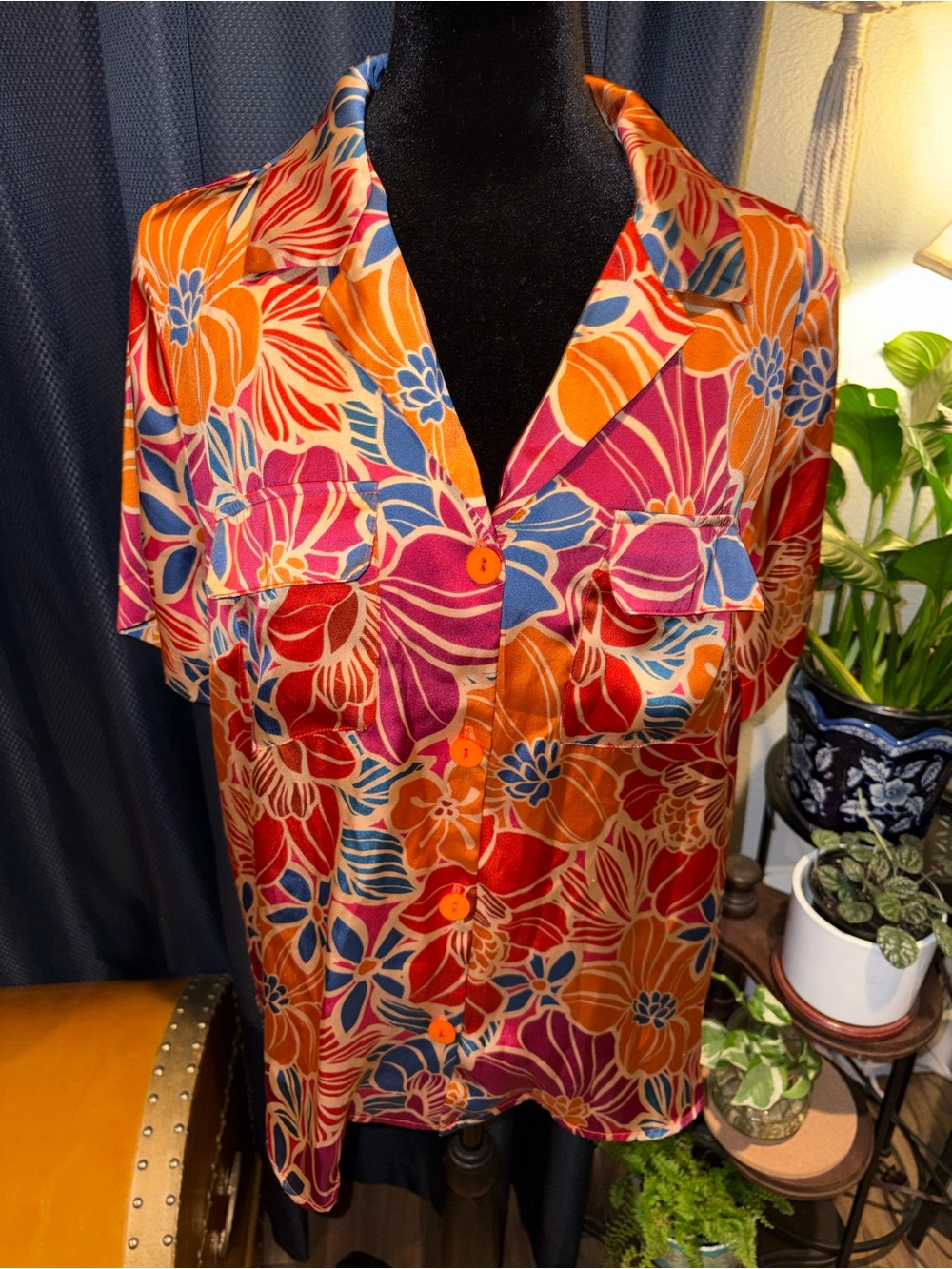 Vibrant Floral Button-Front Women's Top - Multicolor